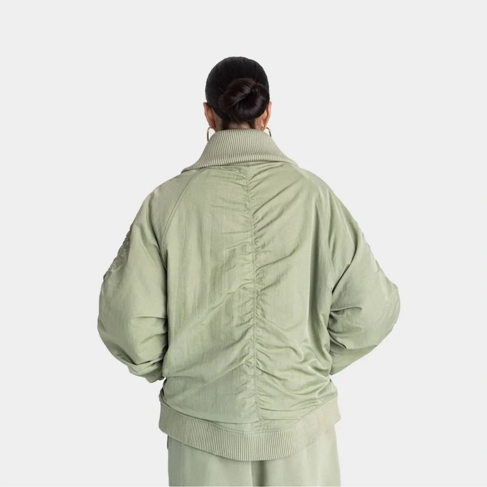 KBB by KAHLANA Women's 'The Shawl Collar Jacket' - Picture 4 of 4